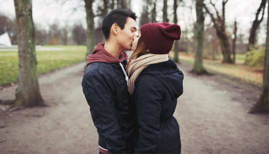 How Kissing Empowers Women